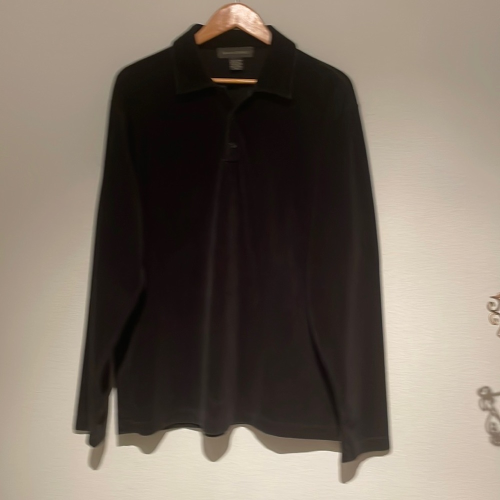 Banana Republic Man’s Black Velvet Shirt Size XL